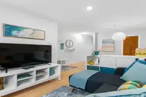 Charming 1 BR Apartment cozy and fully equipped, Laval