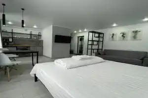 1-komnatnaya v samom tsentre goroda. Tsentralnyy park Apartments, Petropavlovsk