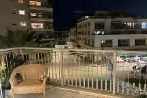 Near flea market and beach Apartments, Tel Aviv