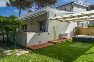 Villa Le Dune by Interhome, Tirrenia