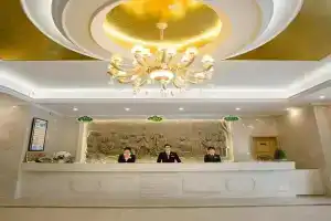 Vienna Oriental Gate Jinji Lake Hotel, Suzhou