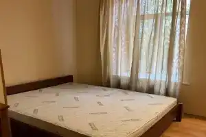 Apartamenti 3-kimnatni, m. Maydan Nezalezhnosti, Kiev