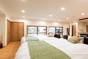 Kamon Apartments, Yufu