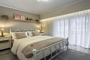 Ixia home Apartments, Ixia