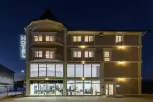 Sagora Hotel, Chernovtsy
