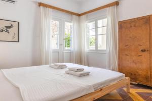 Amazing Centrally Located Apartment, Heraklio Town