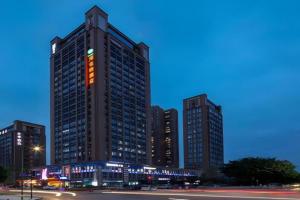 Vienna Hotel University of Pertroleum Metro Station, Chengdu