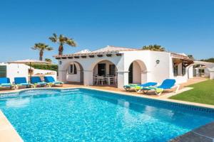 Villa Maria Bosch by Villa Plus, Cala'n Bosch