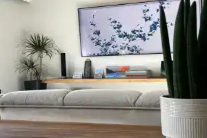 Marios House, Kinion