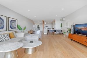 KozyGuru | | Besutiful Clean 1Bed Apt Apartments, Sydney