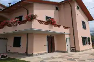 Colli di Apartments, Sarzana