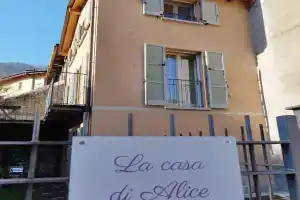 LA CASA DI ALICE, Lenno