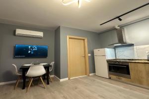 Xhimi's Seaside Apartments, Durres