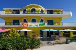 History Apartments, Kastel Stafilic
