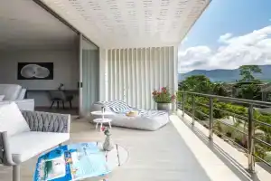 Deluxe villa Daiquiri with a beach club and concierge service, Ban Bang Po