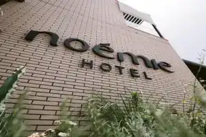 Noemie Hotel, Himare