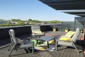Artisa Riia Str 22 Luxury Penthouse Apartment, Tartu