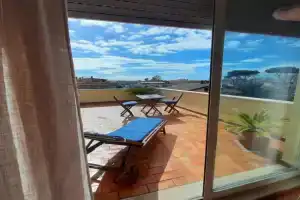 La Terrazza sul Faro Apartments, Fiumicino