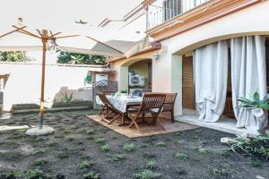 Sa Domo d' Amare - Comely Apartment with Parking!, Pula