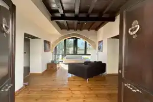 Olive House, Kyrenia