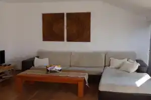 Moderen apartament v srtseto na, Sozopol