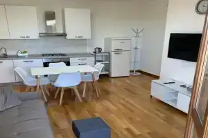 Forli Sud - Romagna Central Suite Apartment - Parking - Self Check-In, Forli