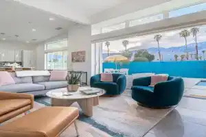 Stunning Mountain Views! New Mid-Century Home! Guest house, Palm Springs