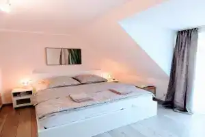 Wohnung im Zentrum nahe Messe und Bahnhof Apartments, Nurnberg