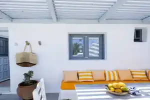 Flisvos beach studios, Naxos Chora