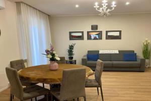 Vela Azzurra Apartments, Savona