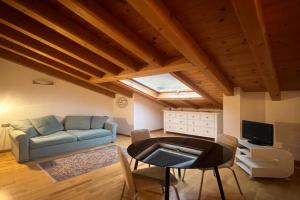 PANORAMIC APARTAMENT ST ANNA, Bergamo