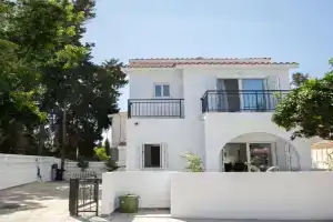 Taheli Riverside Townhouse in Tourist Area, Paphos