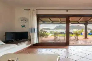 Appartamento Baia Caddinas fronte mare Apartments, Golfo Aranci