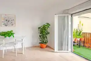 PISO CON GARAJE GRATIS EN EL CENTRO DE. Apartments, Granada