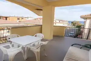 Home Apart-hotel, Castella