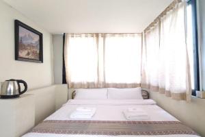 Cozy retreat with shared kitchen at Greentara Heritage Home Mini-hotel, Kathmandu