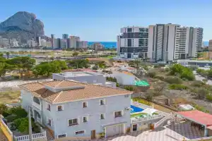 Villa Flora - Plusholidays, Calpe