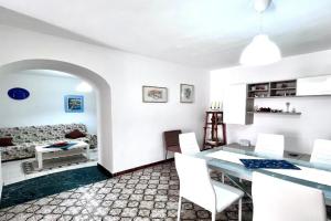 Casa GIOIA nel cuore di; Wifi e AC, Carloforte