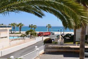 Appartement met zicht op ZEE, strand op 40 meter. Apartments, Altea