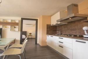 La 4 Apartments, Caletta