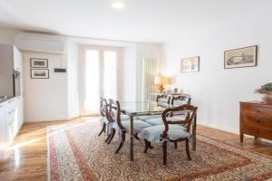 Realkasa Urbana Luxury Apt Apartments, Bologna