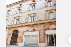 Cozy room in Palazzo Magnalbò, Macerata