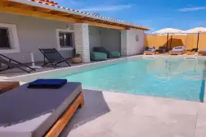 Luxury Villa Levanda, Ksamil