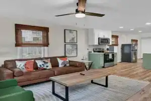 Stadium View Stay - Rosewood Guest house, Columbia