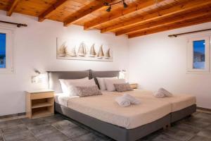 Standard Double Room Village-Mountain View Second Floor, Parikia