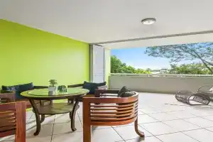 Lovely 3-Bed with Alfresco Dining by Amenities Apartments, Brisbane