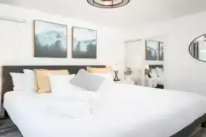 2 Bedroom House - Fire Pit Table BBQ - Downtown, San Diego