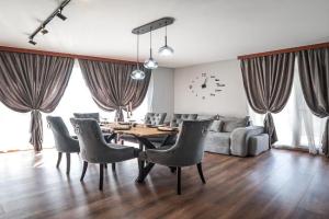 Apartment Tiana Lux 2, Khisarya