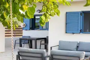 Blu Fiore Guest house, Alykes