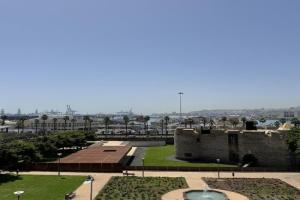 Castle With Balcony By CanariasGetaway Apartments, Las Palmas de Gran Canaria